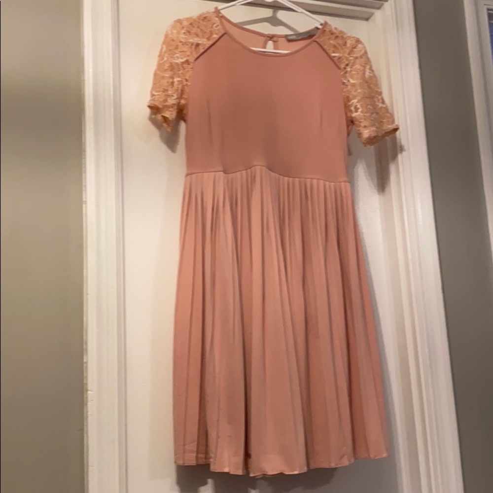ASOS rosy pink maternity dress lacy sleeves sz 2